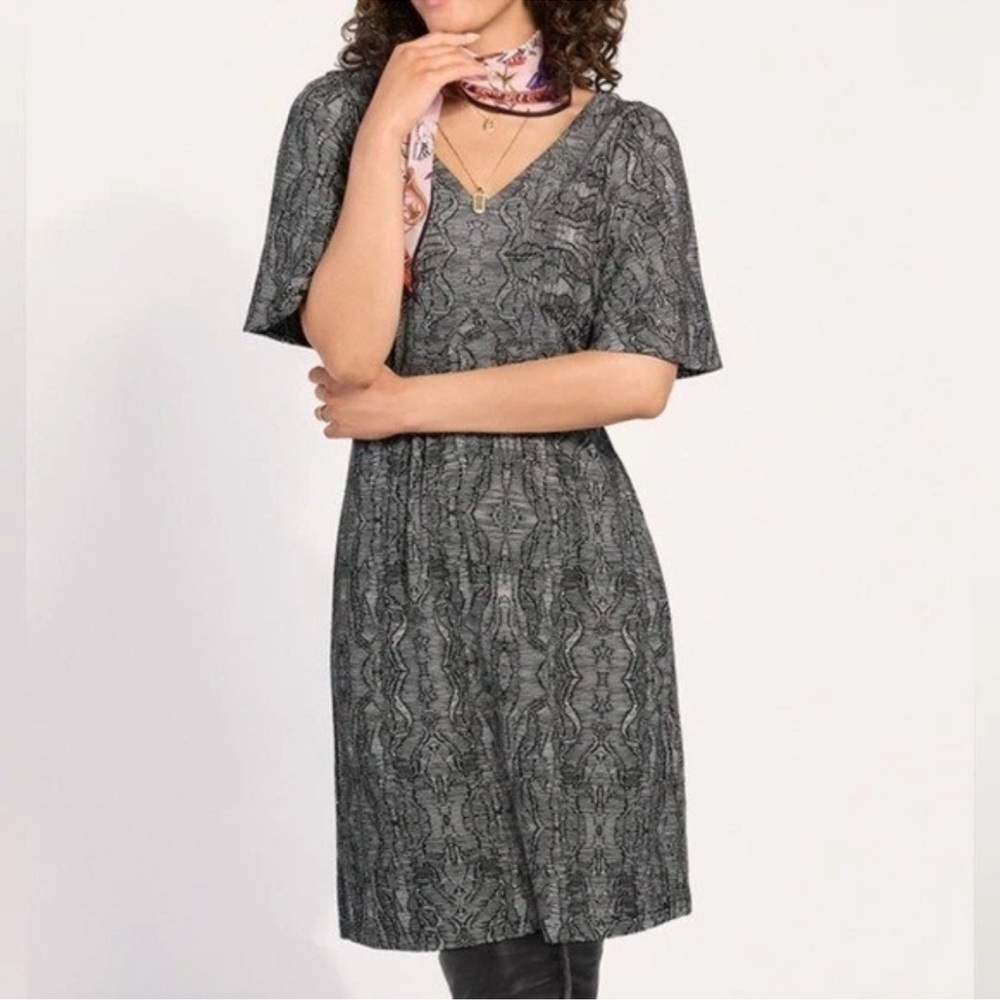 Cabi Twirl Black and White Dress #4641